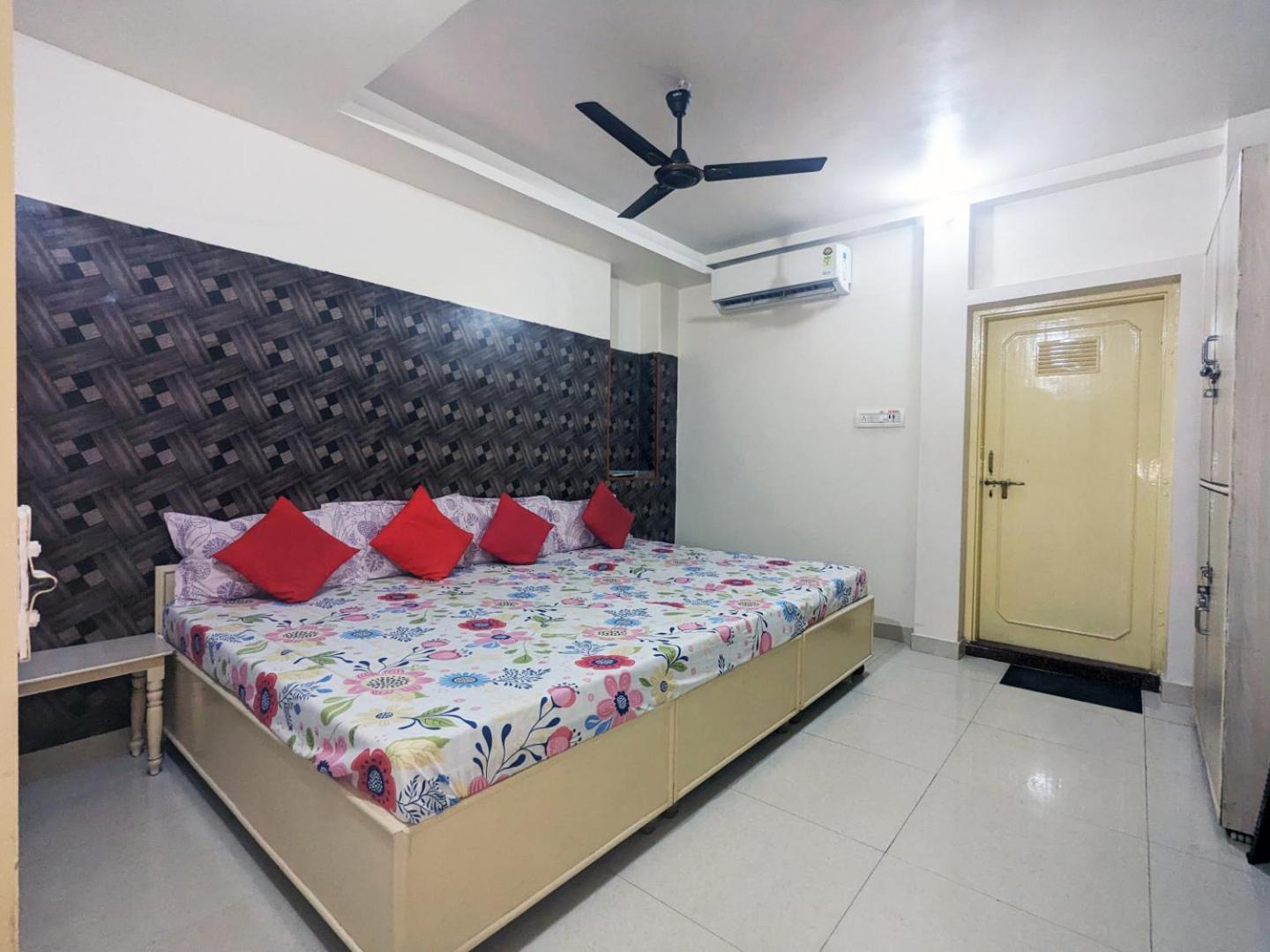 Abode Homestay Jaipur Ngoại thất bức ảnh